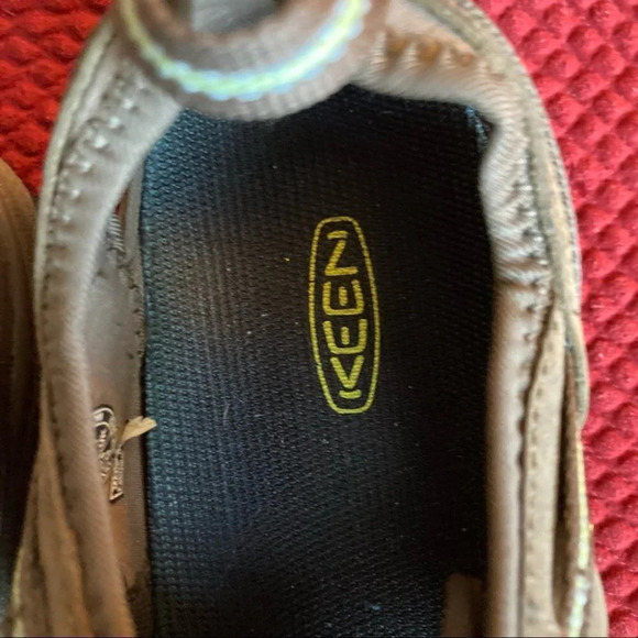 KEEN ARROYO II Sz 9.5 Waterproof Hiking Shoes Elastic Pulls Comfort Inso… - Picture 4 of 11